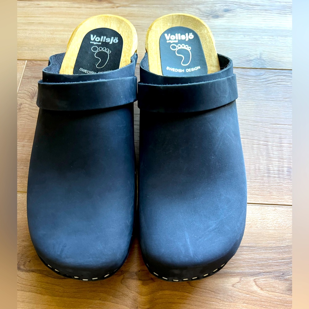 NEW!! Vollsjo Clogs Black Size: 44 (UK)